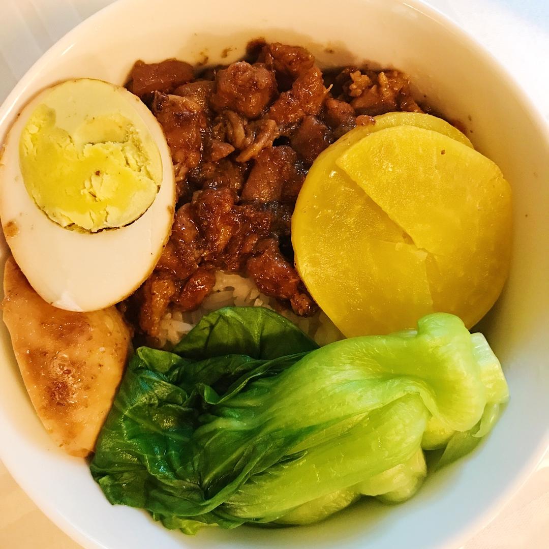 台式卤肉饭
