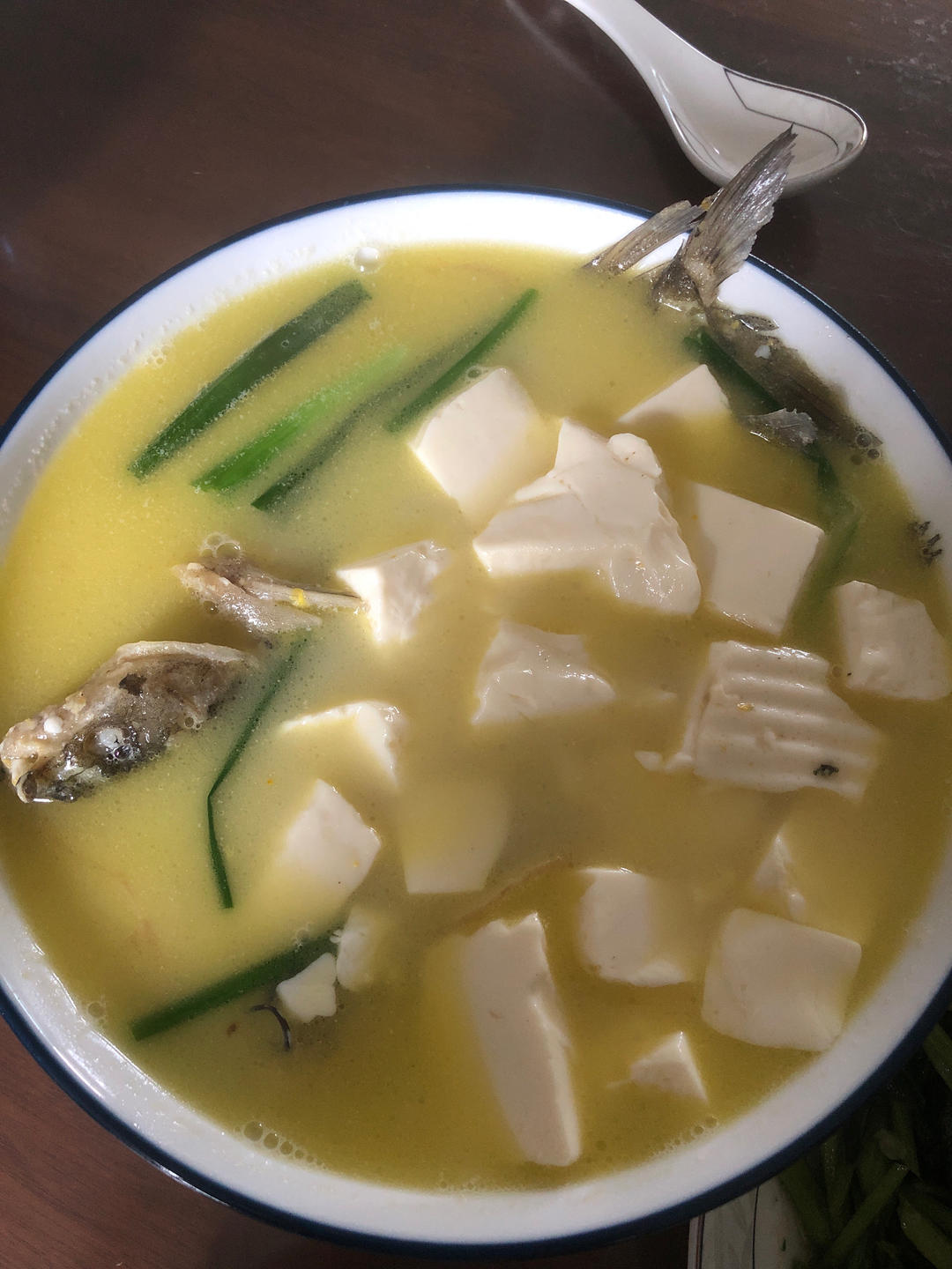 鲜掉眉毛的->昂刺鱼豆腐汤