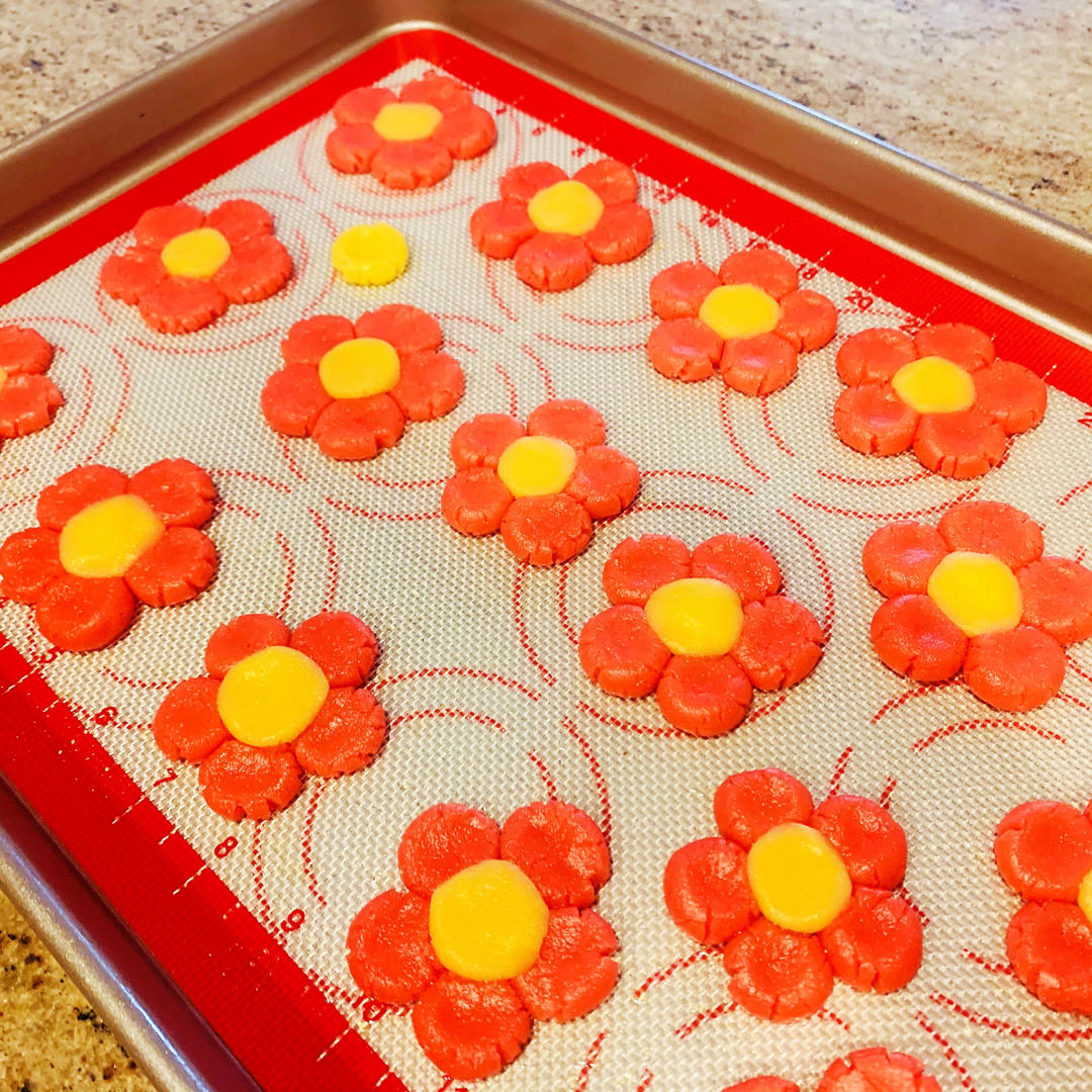 送你一朵小红花 🌺免模具｜零难度花朵饼干