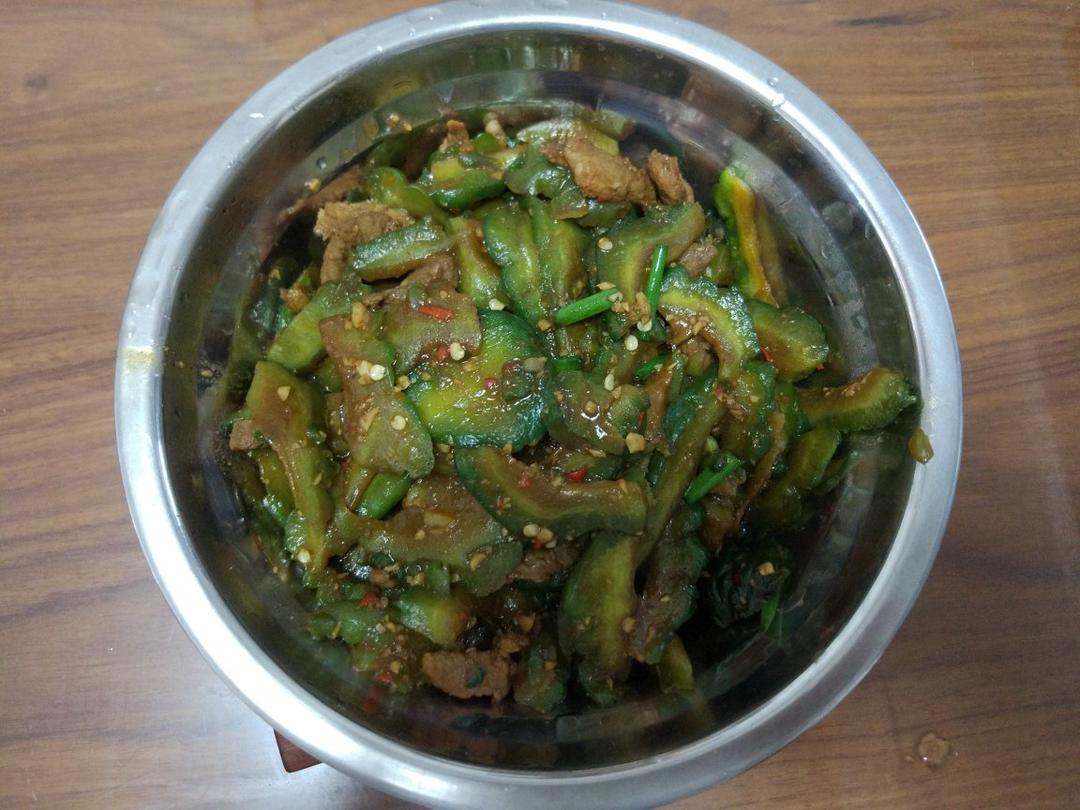 苦瓜炒肉