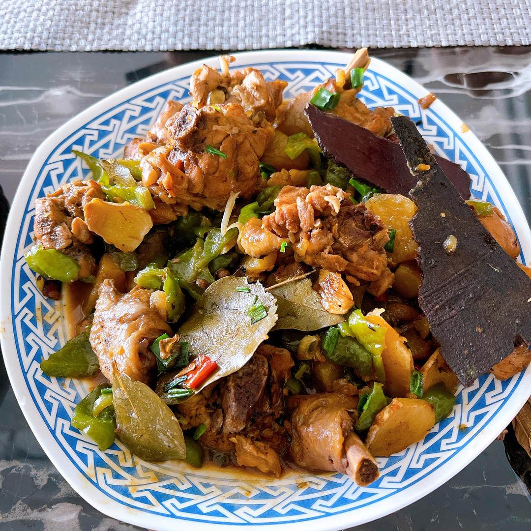 新疆大盘鸡无需争议