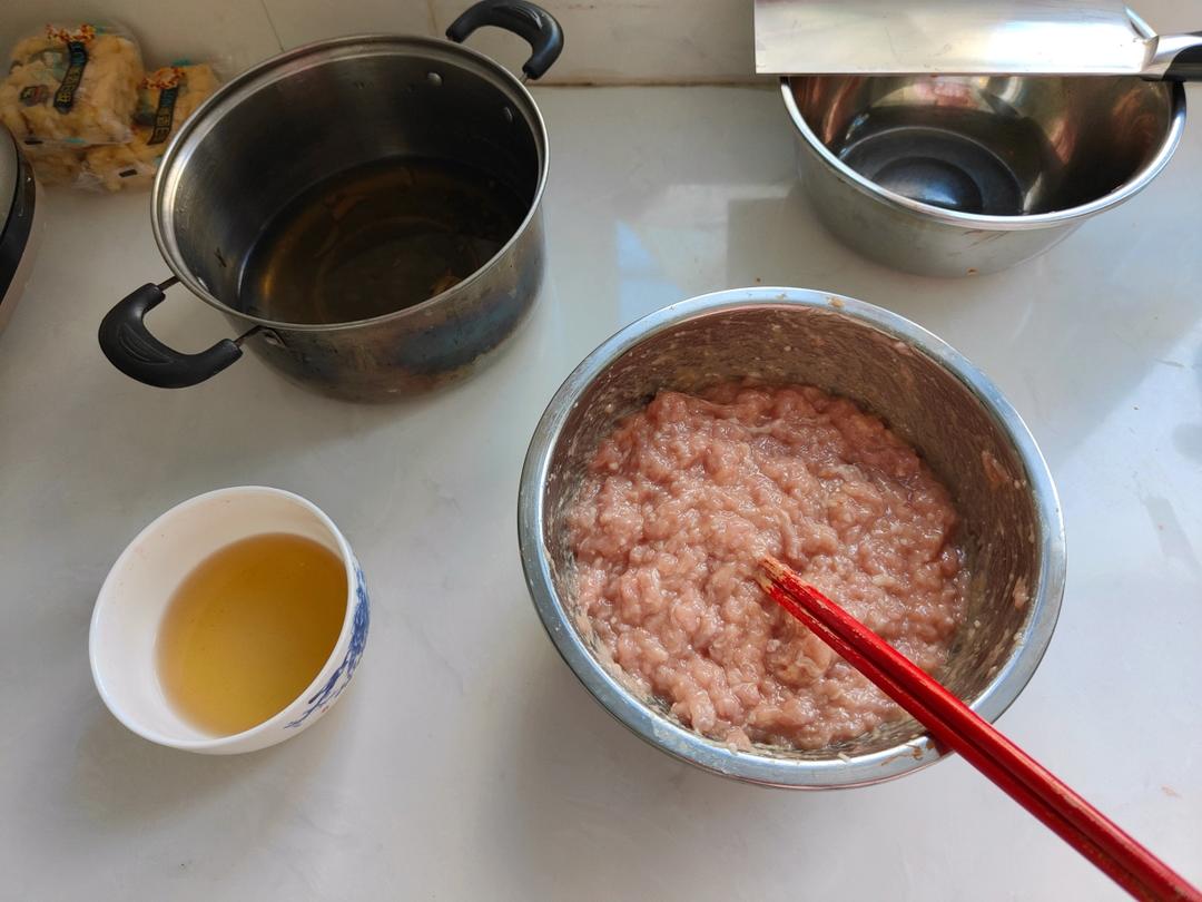 胡萝卜猪肉馅饺子