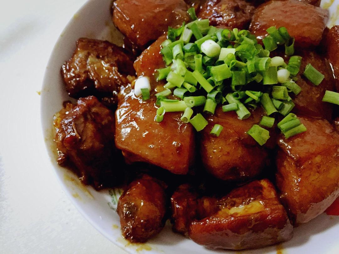 大菜红烧肉的做法