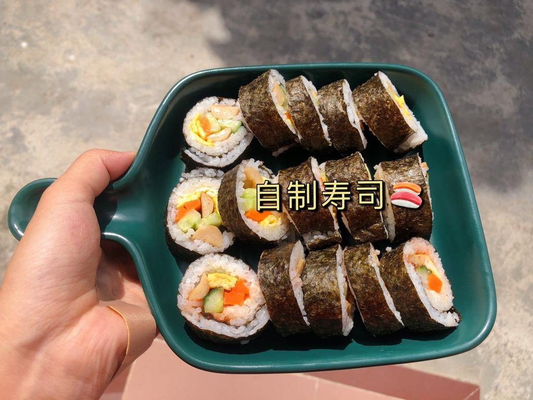 自制寿司（含寿司醋配方和超详细寿司卷法）