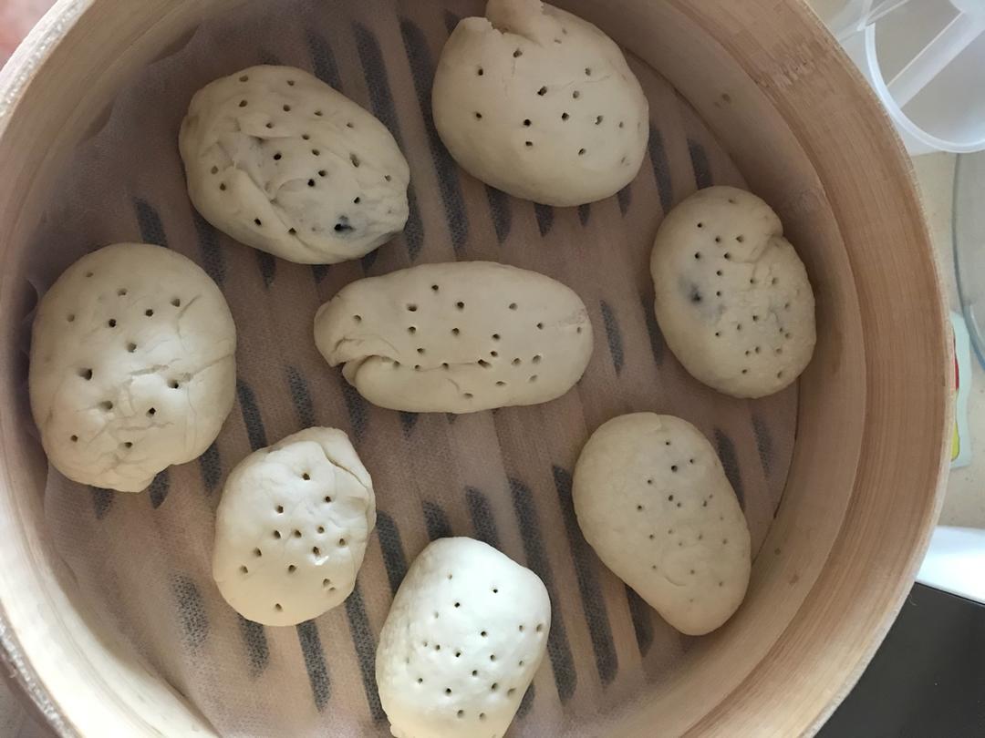 花样面食土豆豆沙包