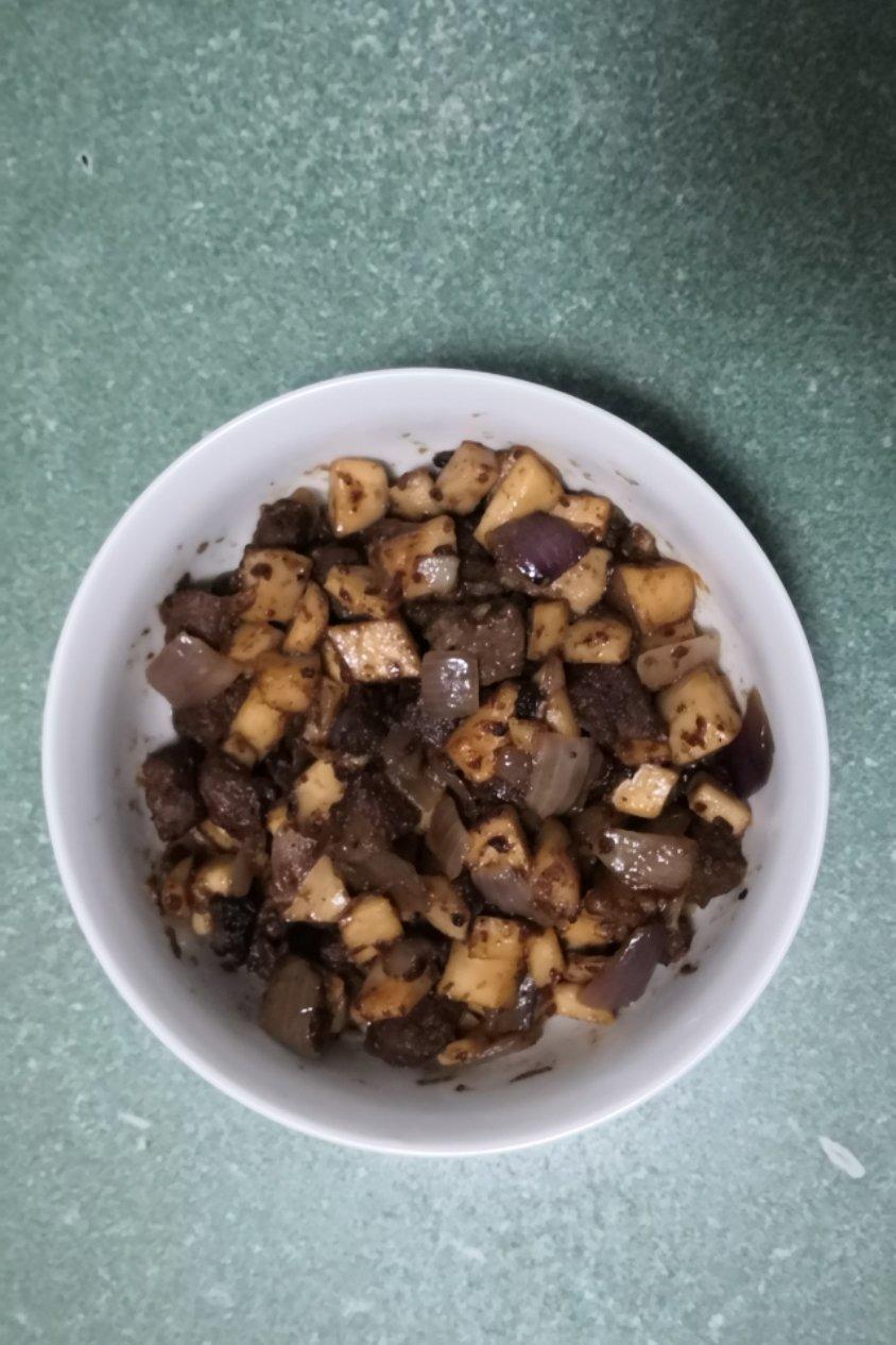 黑胡椒杏鲍菇牛肉粒