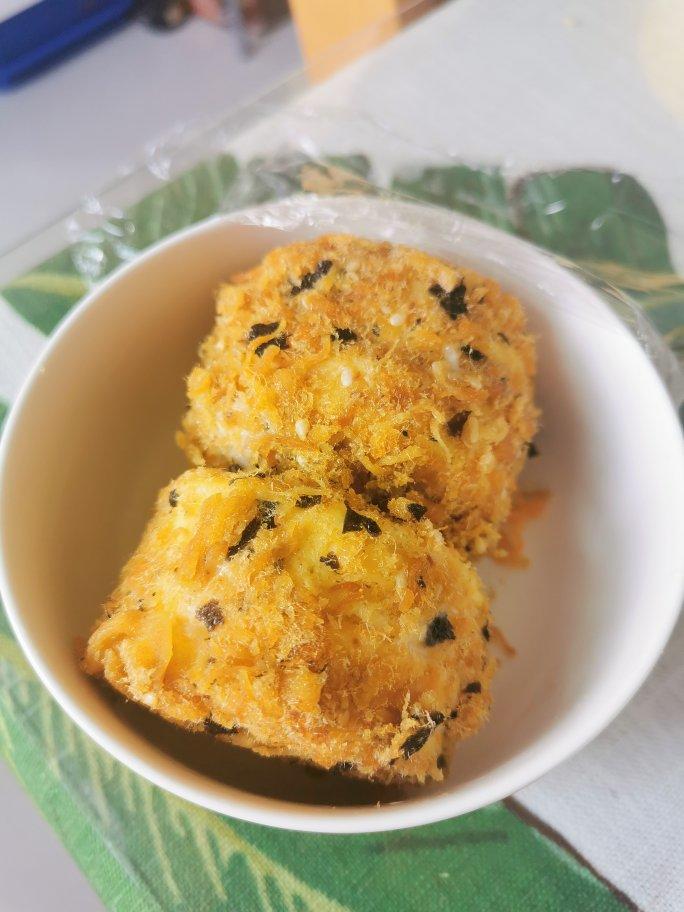 美味海苔肉松小贝