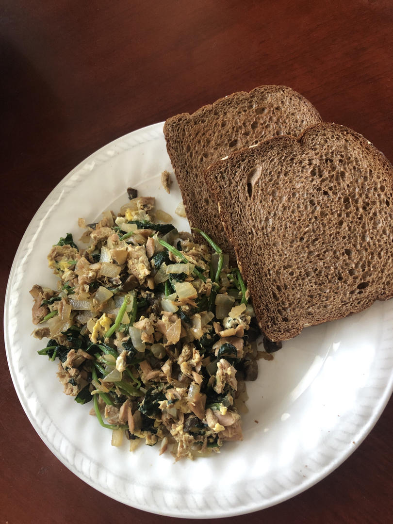 减脂早餐 吞拿鱼全麦饼