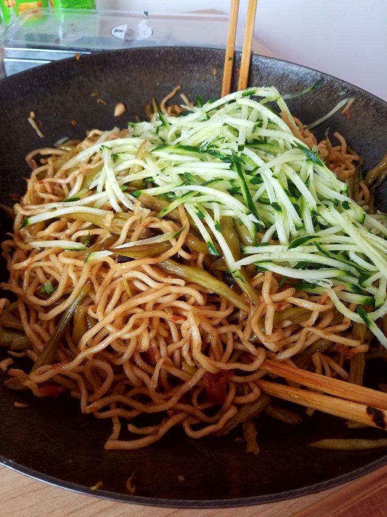 豆角焖面