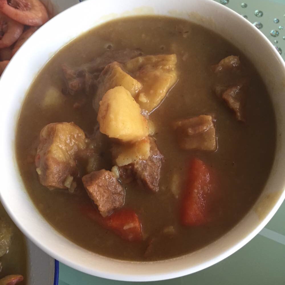 胡萝卜土豆烧牛腩