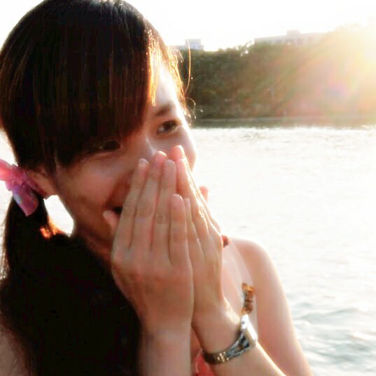 蓝田玉暖