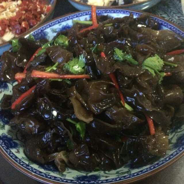 凉拌黑木耳