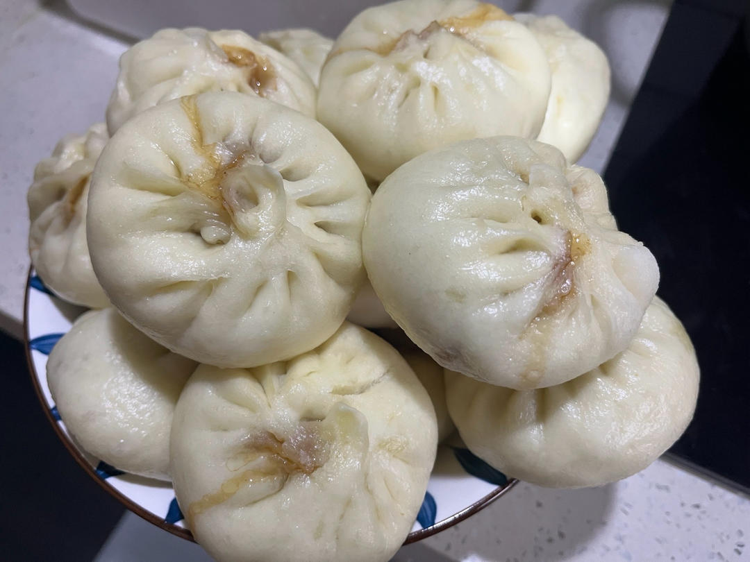 神仙配方肉包子     6个左右