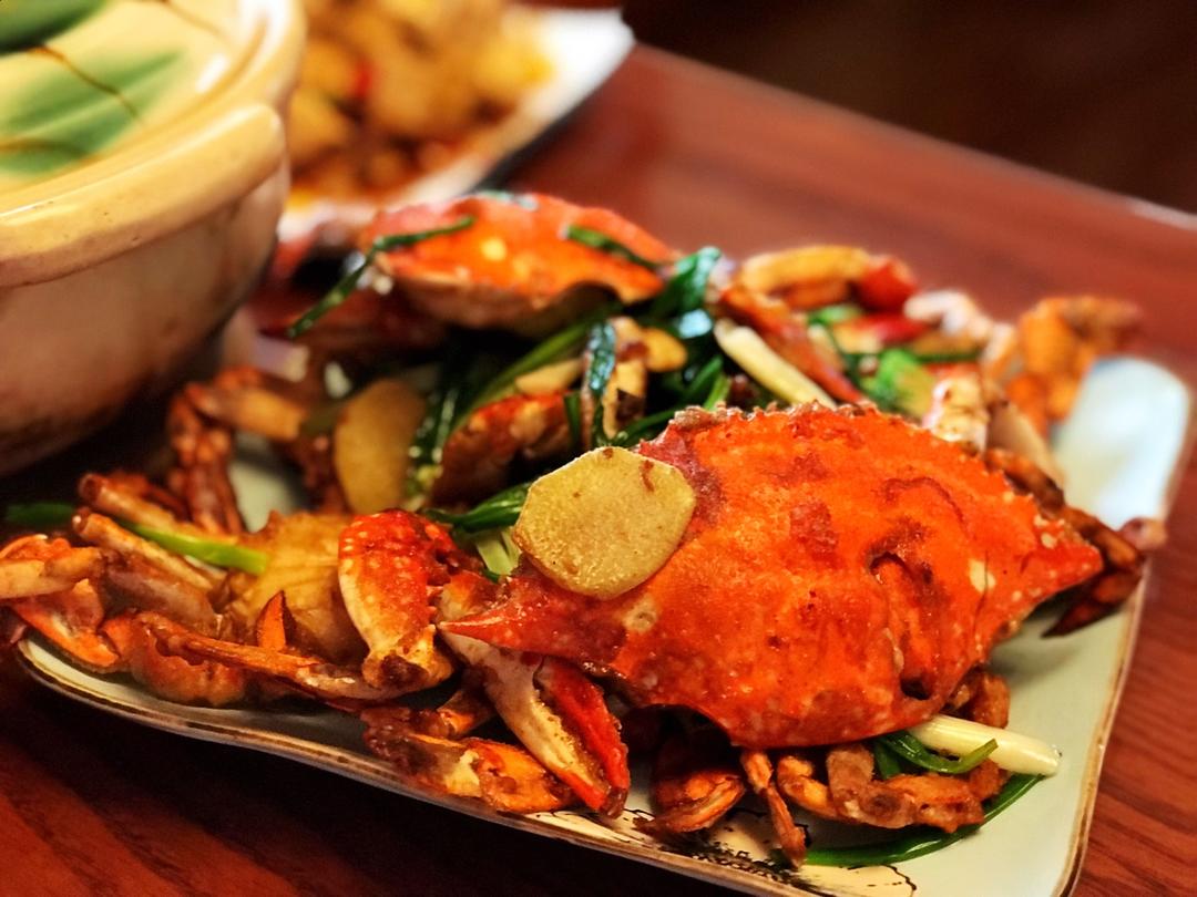 葱姜炒蟹 Fried Crabs