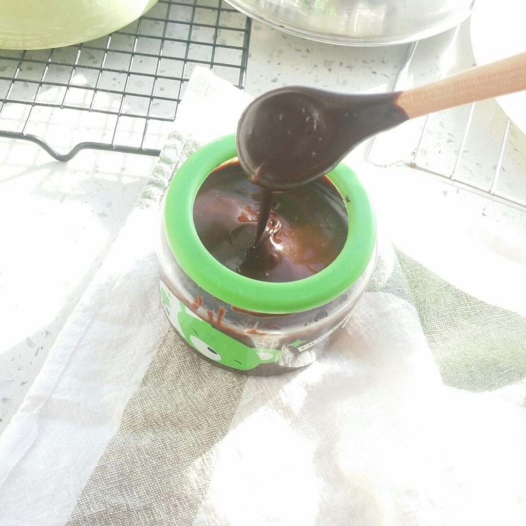 自制快手美味巧克力酱的做法