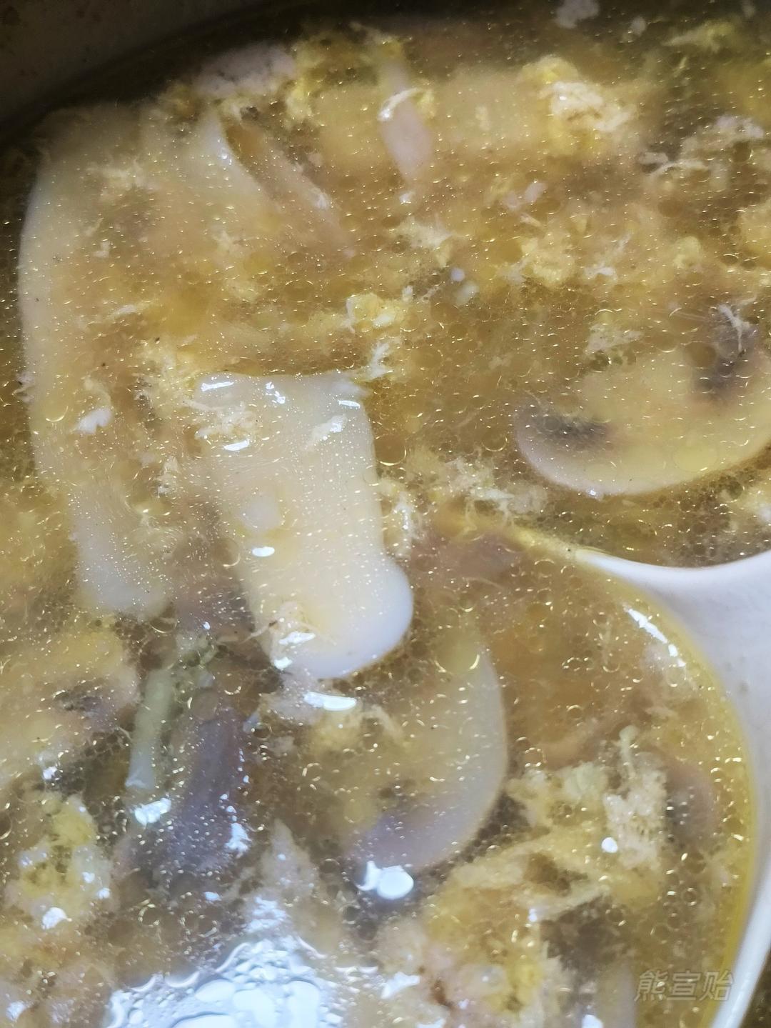 松茸菌菇蛋花汤（半小时快手菜）