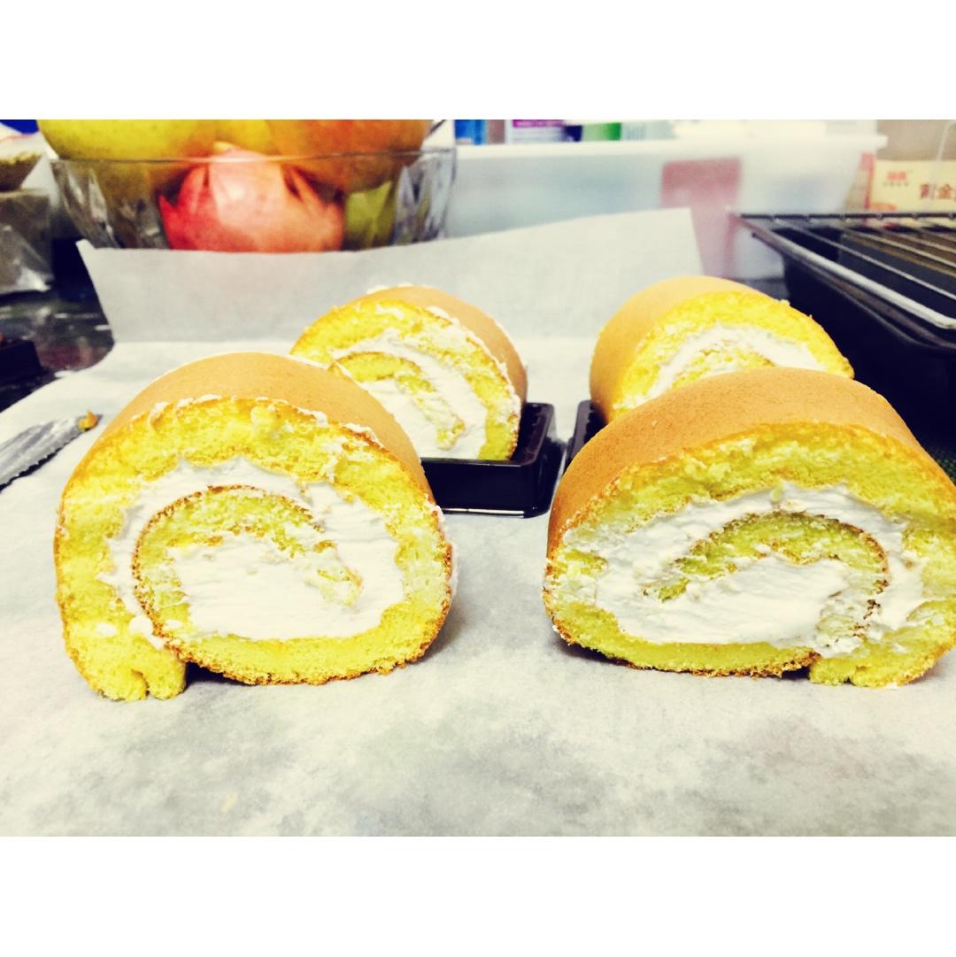 小四卷～风靡美食群的美味蛋糕卷