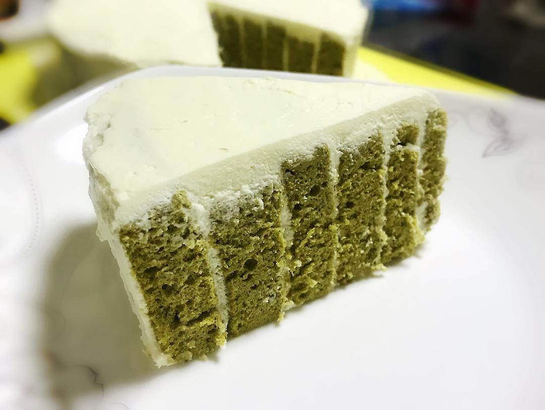 抹茶戚风螺纹蛋糕