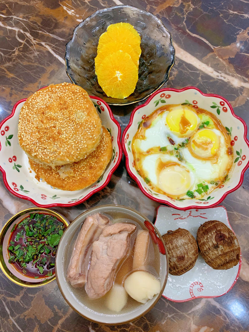 喵喵咪酱紫做的早餐612020年11月27日