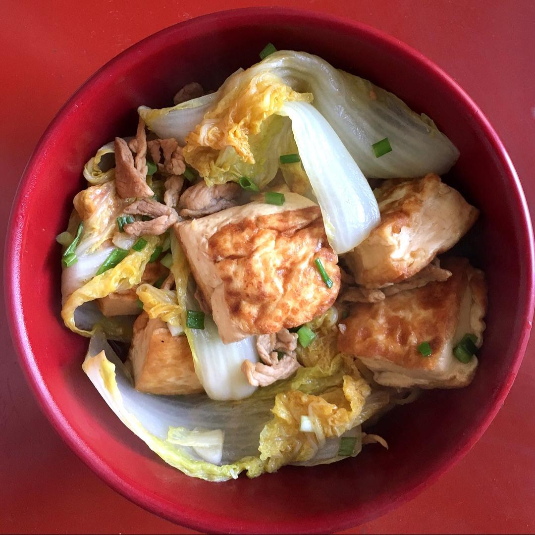 白菜猪肉炖豆腐