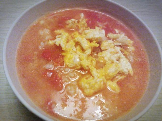 西红柿鸡蛋烫饭的做法