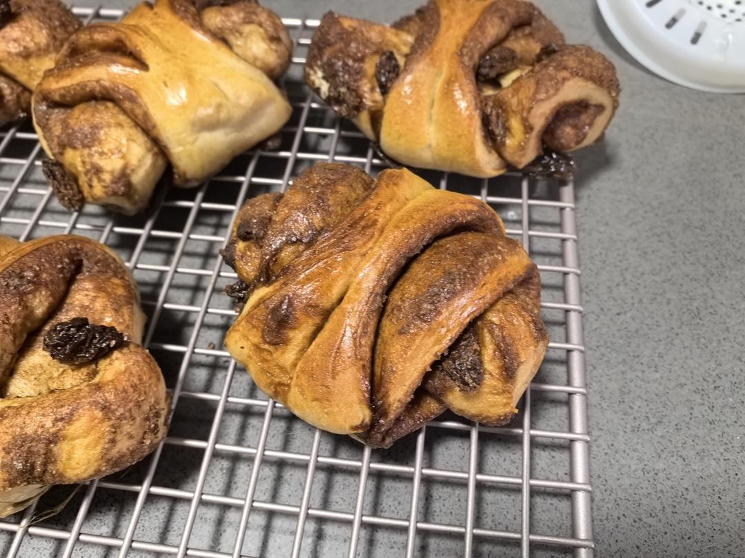 经典小暖包 红糖肉桂葡萄卷