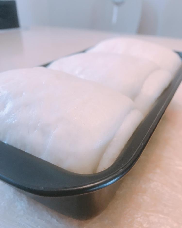 【曼达小馆】松松软软还带奶香的西式大馒头：牛奶吐司