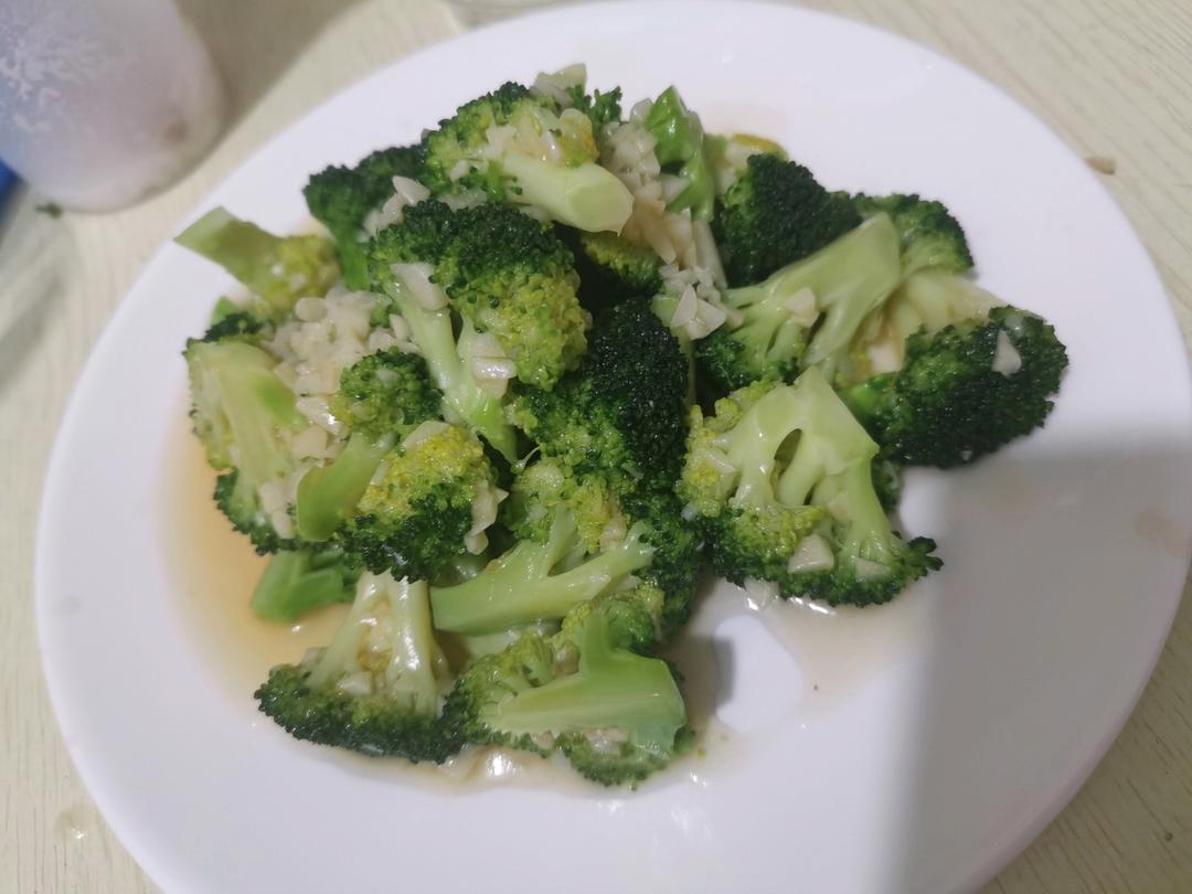 蚝油蒜蓉西兰花
