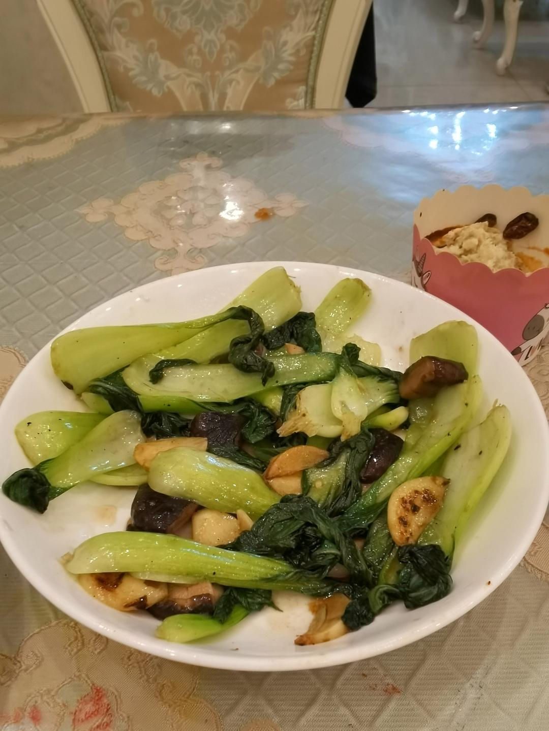 青菜烧香菇