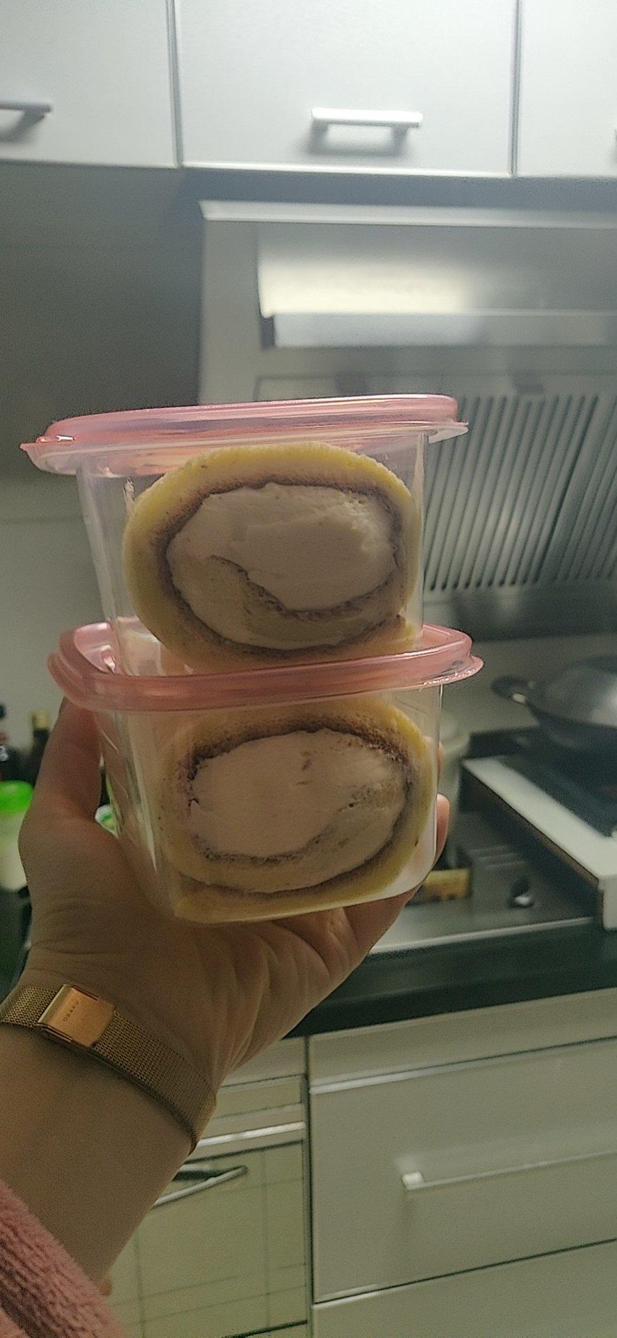 不开裂不掉皮的完美蛋糕卷