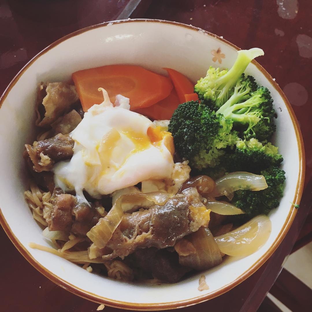 肥牛饭