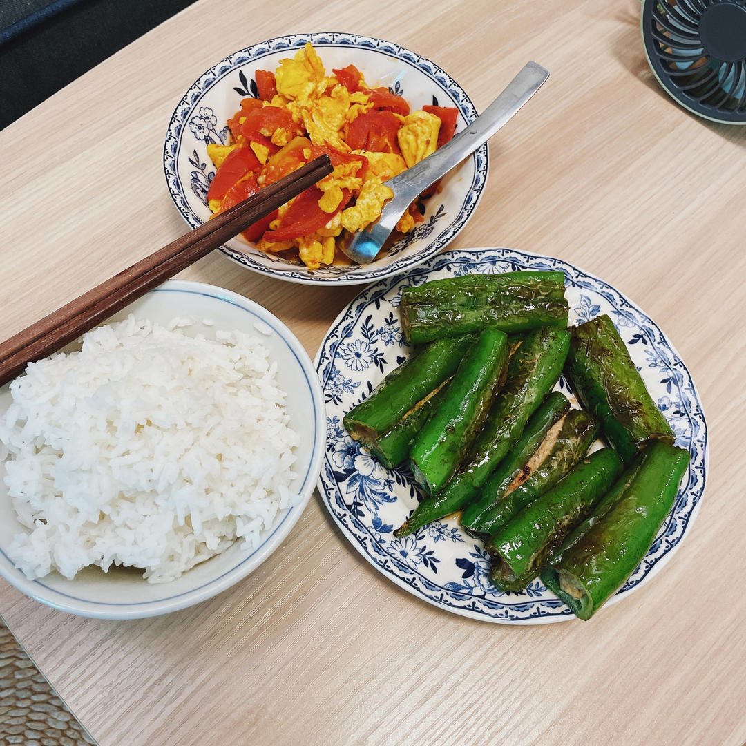 肉酿虎皮青椒