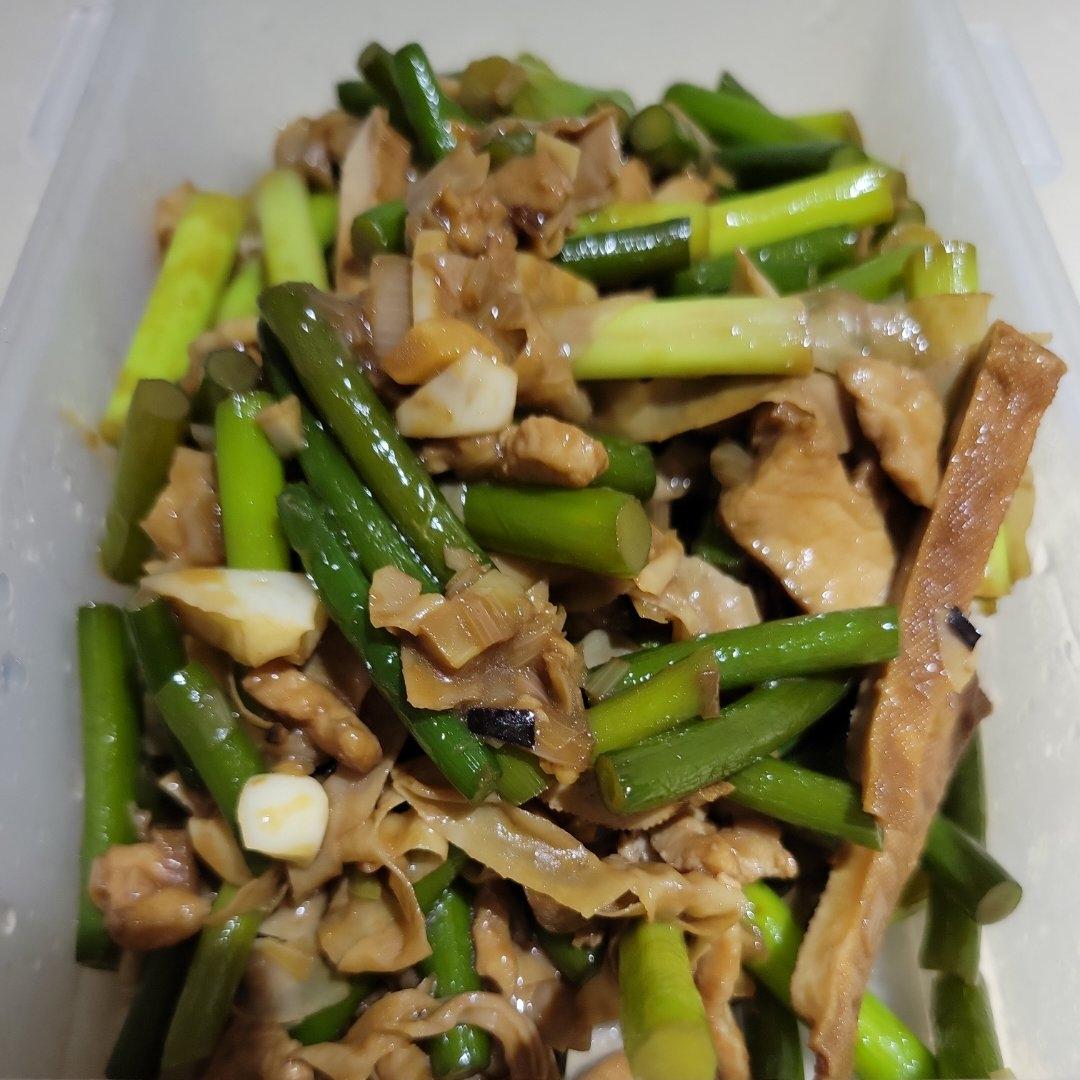 蒜薹炒肉