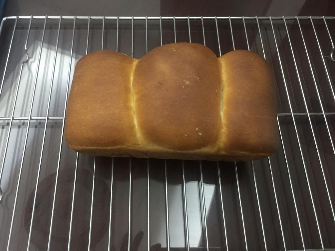 牛奶吐司（附详细步骤图）