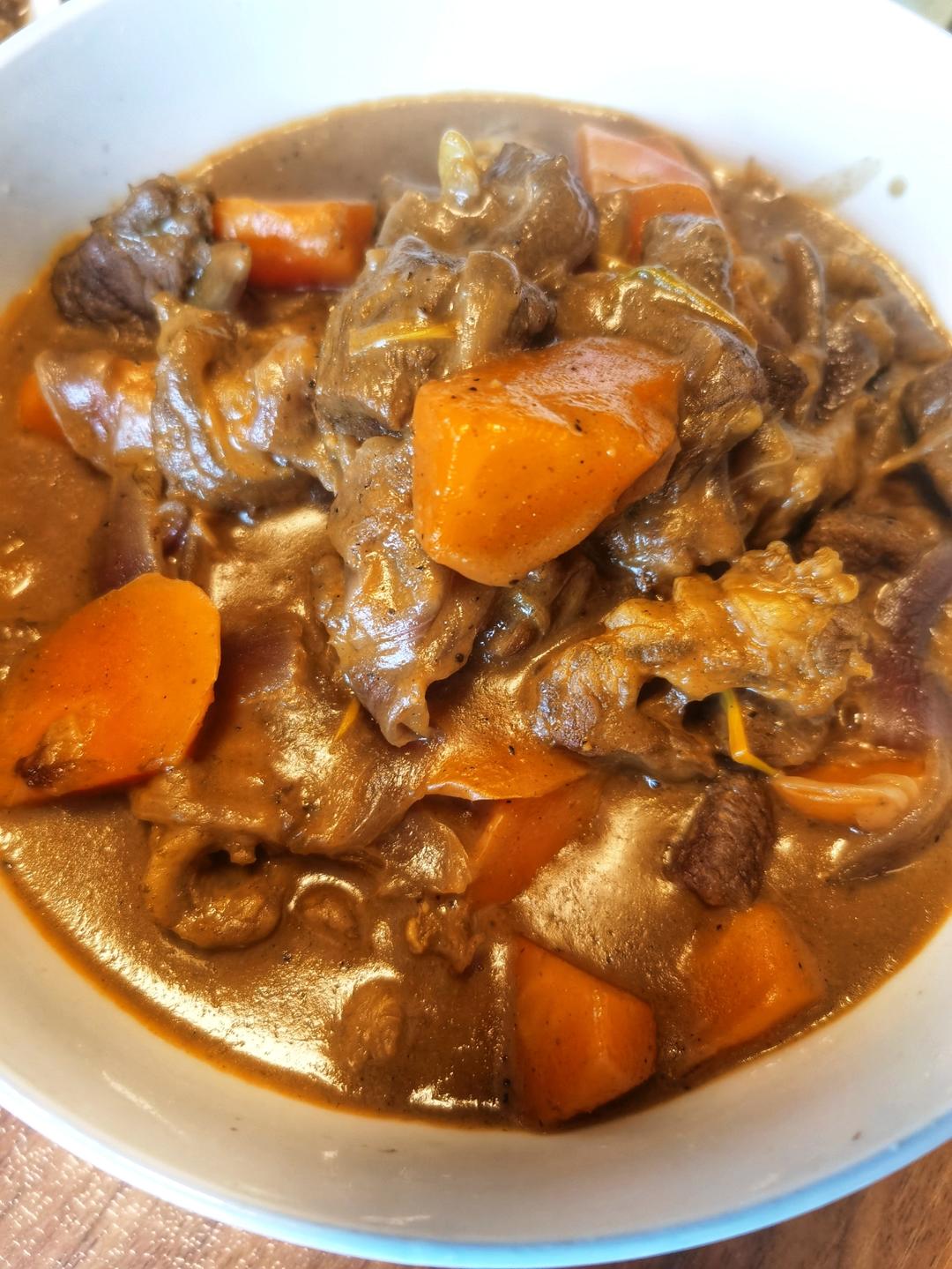 日式牛肉咖喱饭