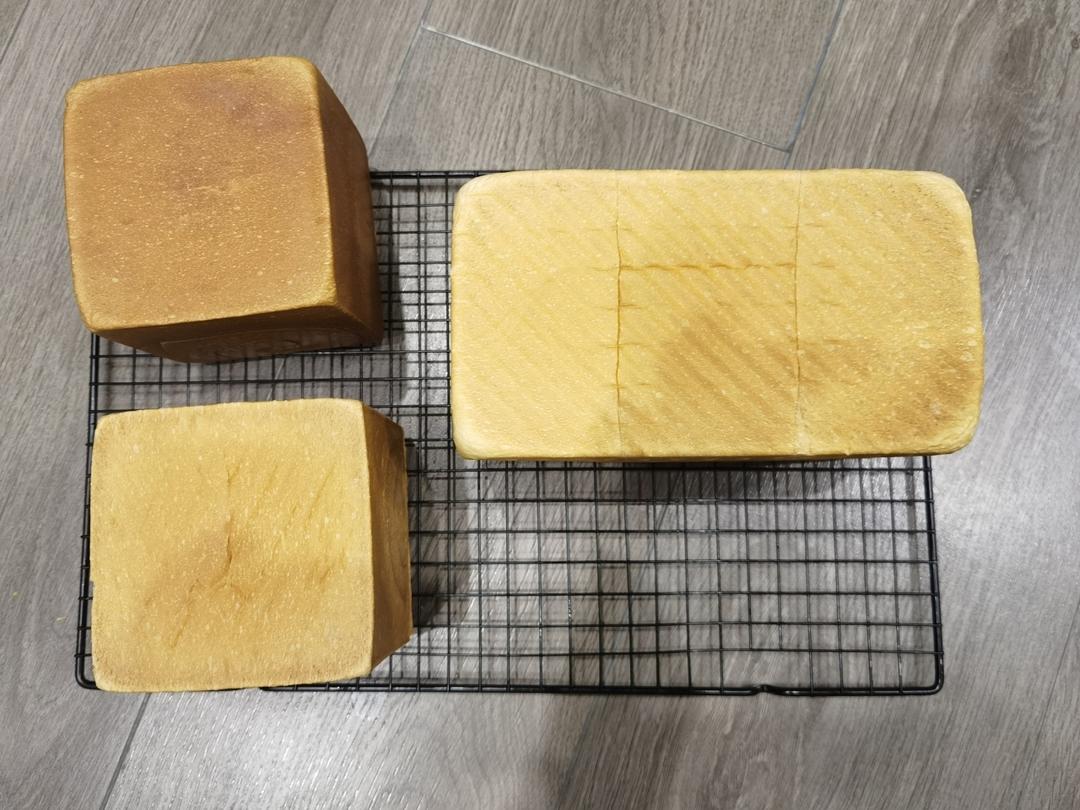 升级版奶香手撕吐司