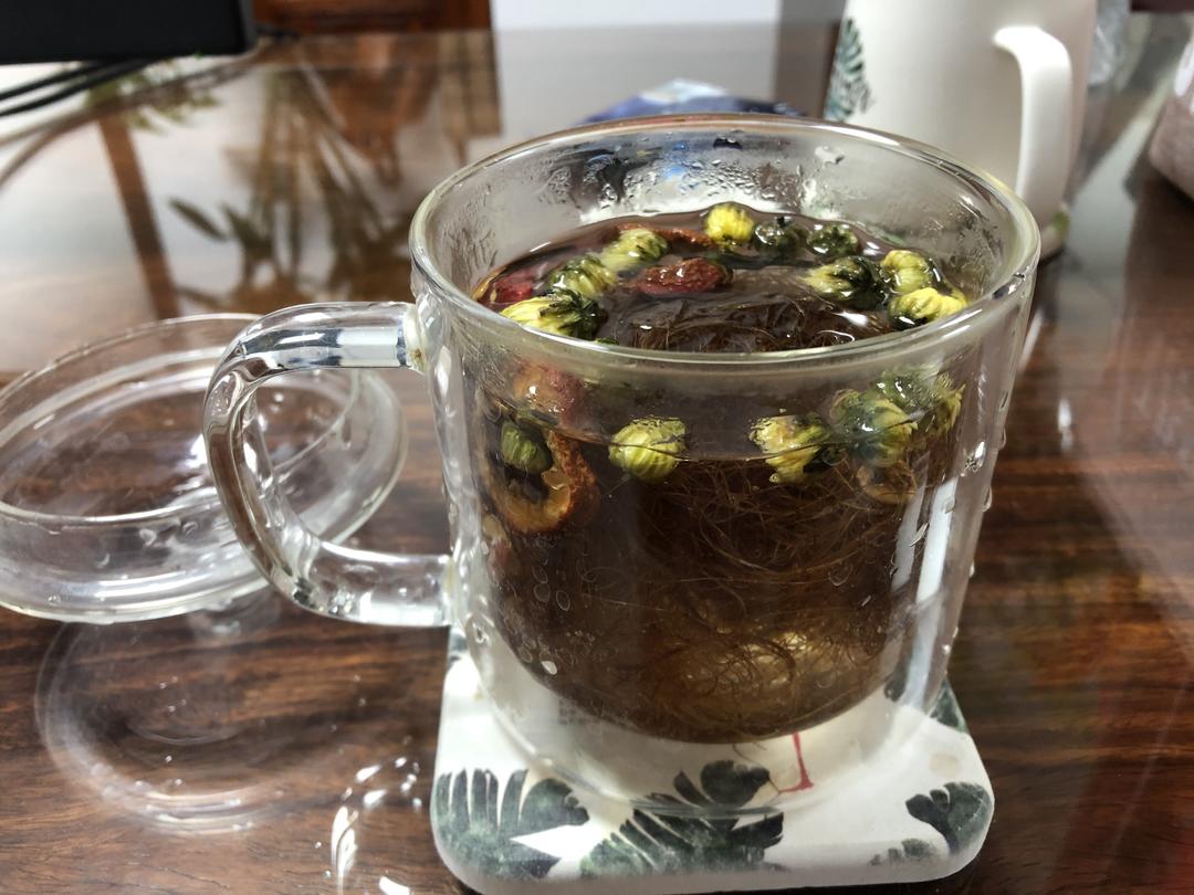 山楂菊花玉米须茶的做法