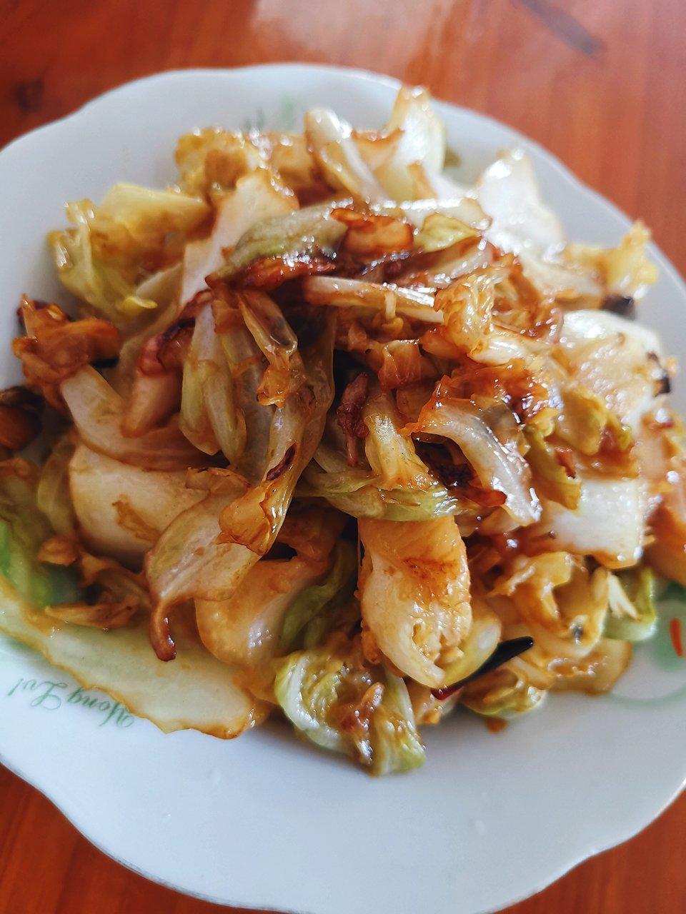 厨师长教你：“手撕包菜”的家常做法,简单又不失美味