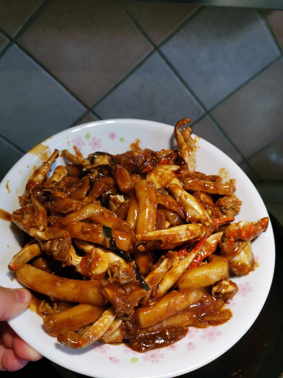 梭子蟹炒年糕～标准的江浙菜