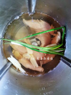 凉拌黄瓜鸡丝（小美版）的做法 步骤2