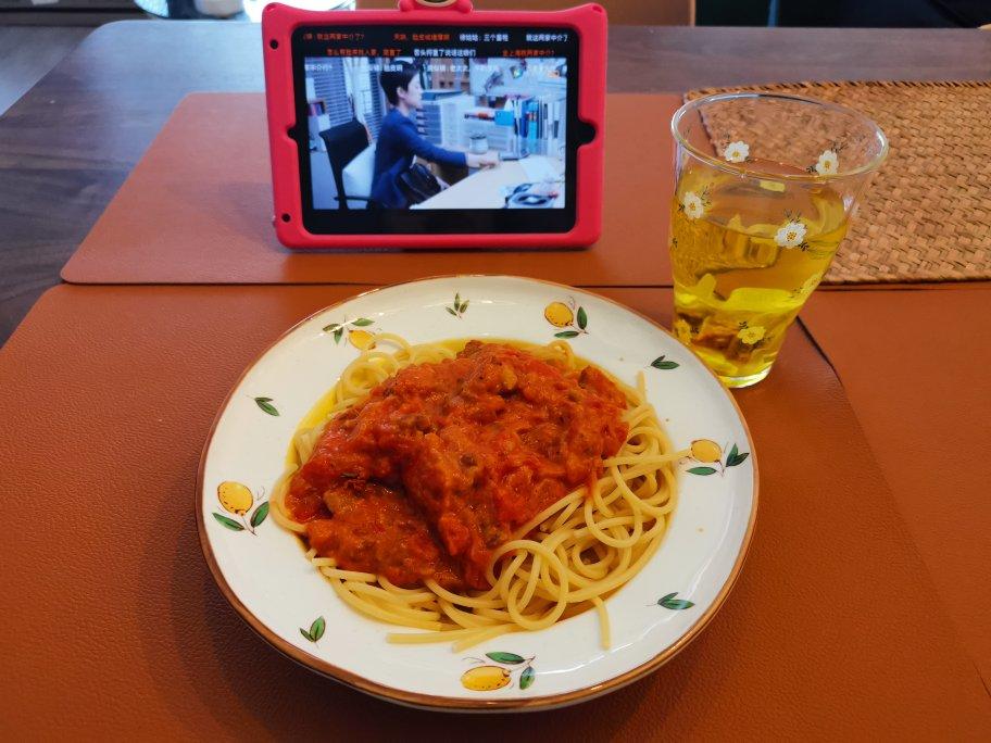 （完胜必胜客的）番茄肉酱意大利面～