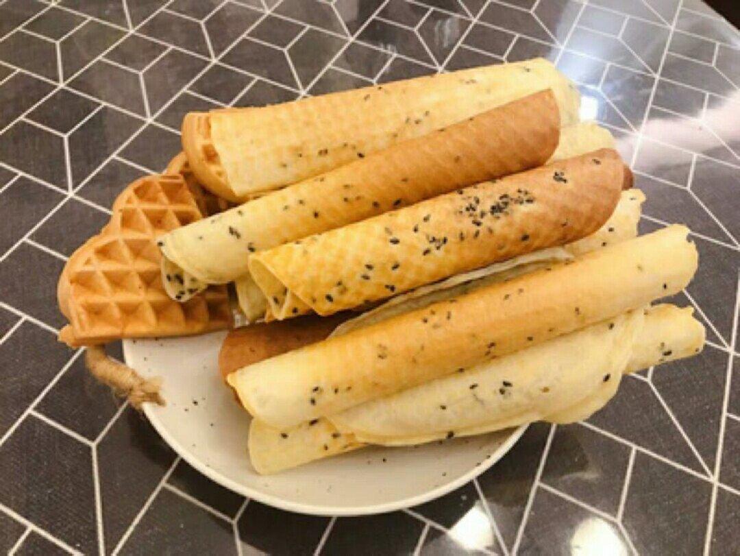 香酥不甜腻的彩色奶油蛋卷