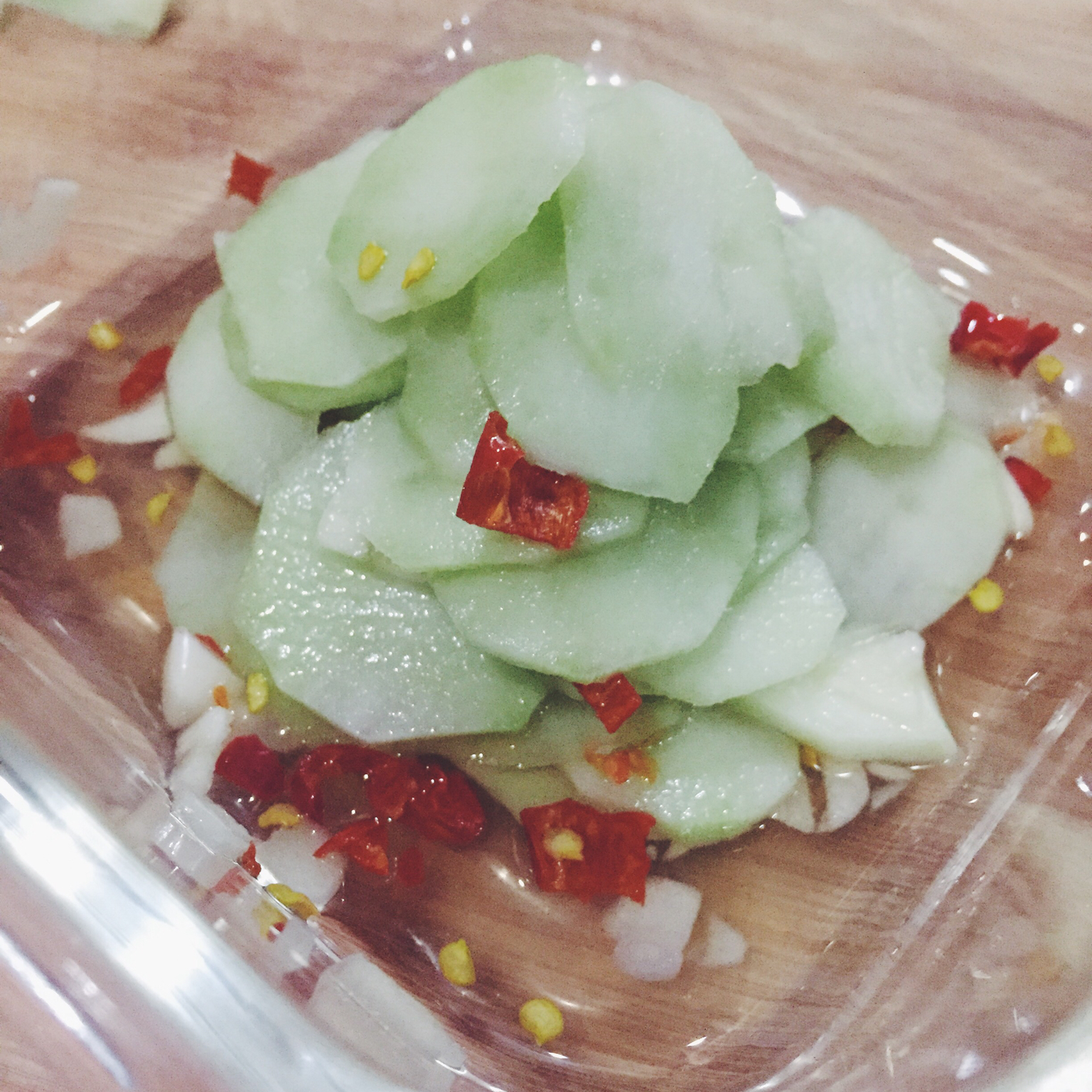 凉拌西兰花菜头