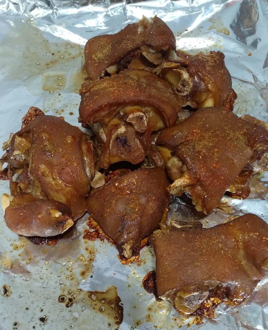 美味不油腻的胶原蛋白—烤猪手/猪蹄（烤箱版）