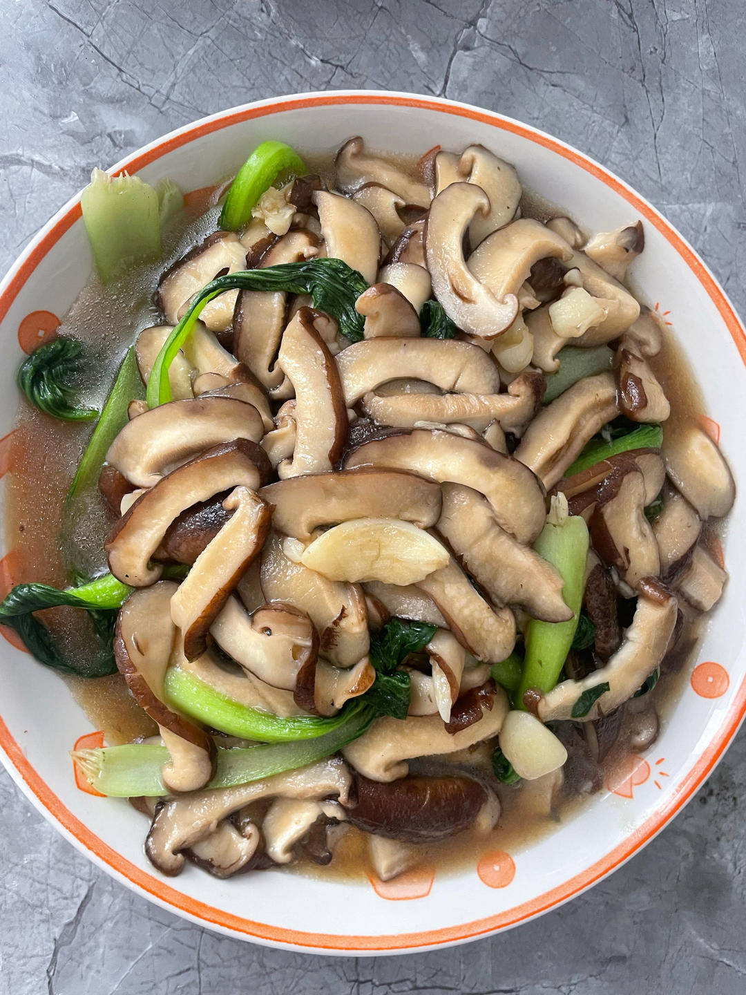 上海青炒香菇