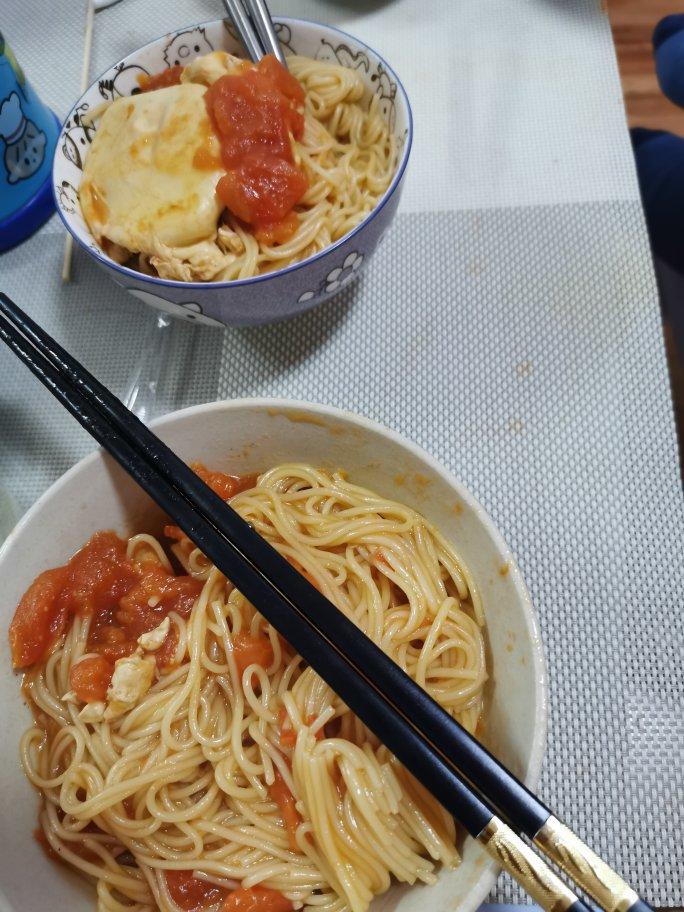 西贝的酸汤挂面