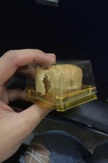 广式月饼—蛋黄莲蓉月饼