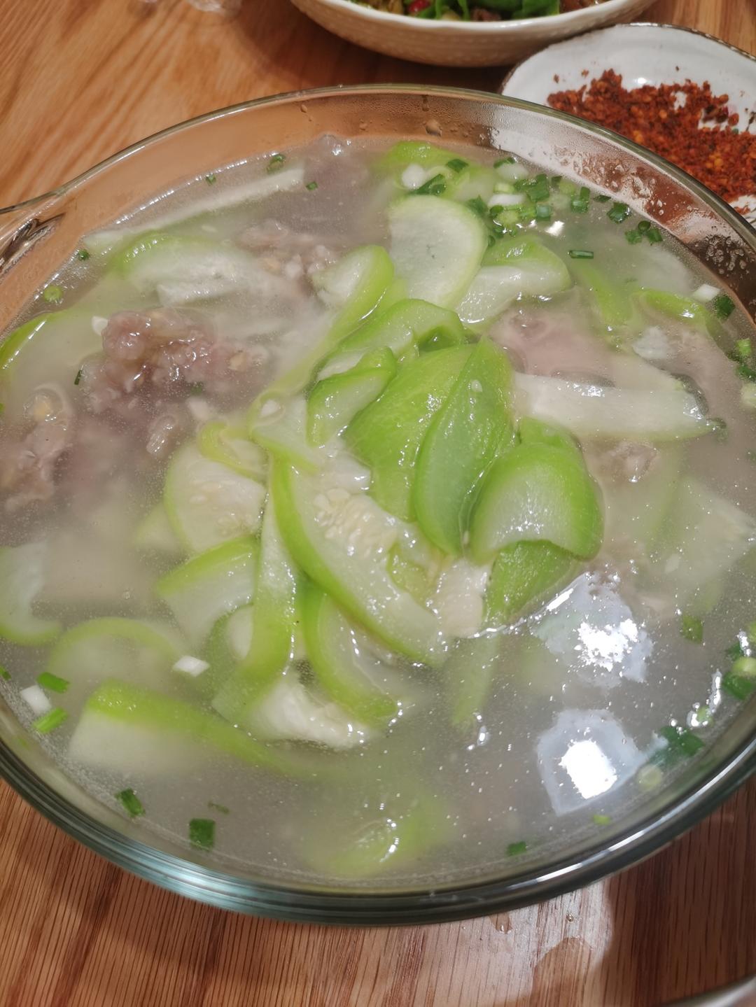 番茄滑肉煲｜酸爽开胃！肉片超级嫩滑