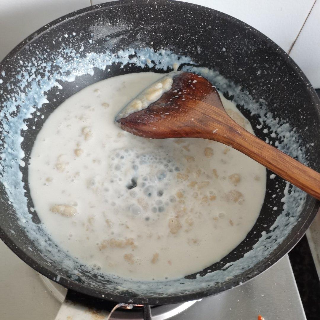 海鲜芝士焗饭（零失败超简单）