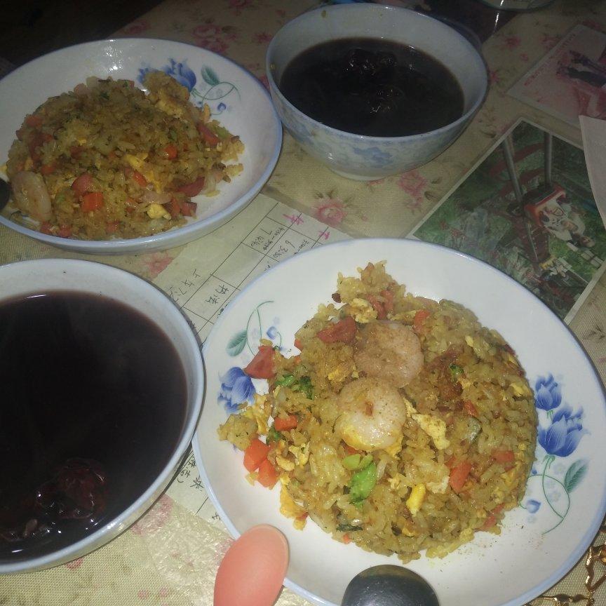 翻滚吧💥虾仁咖喱炒饭